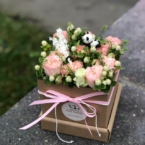 MF5321 - Коробочка крафт с нежными цветами. Серия Настроение фото №3 - moscowflorist.ru