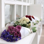 MF1101 - Букеты с розами и альстромерией в асс. картинка №6 - moscowflorist.ru MF1101 - Букеты с розами и альстромерией в асс. фото №6 - moscowflorist.ru