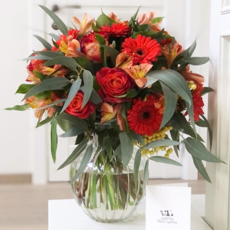 MF1113 - Рыжий сборный букет с герберами и розами - фото moscowflorist.ru