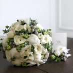 MF2029 - Белый свадебный букет с ранункулюсами и пионами фото №5 - moscowflorist.ru