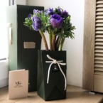 MF5122 - Синие анемоны 9 шт. в IQ коробке размер S фото №4 - moscowflorist.ru