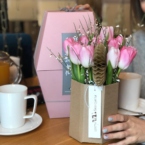 MF8104 - Серия коробок Panda Bowl с тюльпанами в асс.  фото №7 - moscowflorist.ru