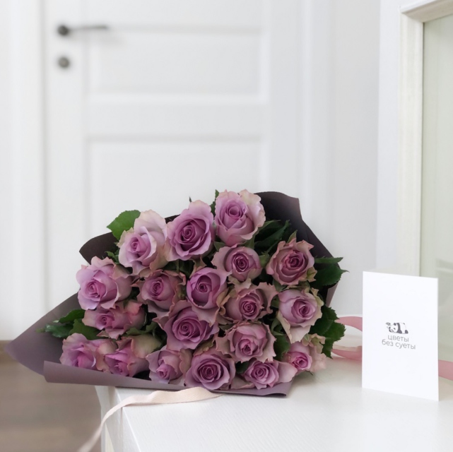 MF1144 - Букет из 19 сиреневых роз фото - moscowflorist.ru