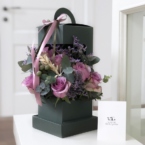 MF5751 - Коробочка-фонарик с сиреневой розой картинка №5 - moscowflorist.ru MF5751 - Коробочка-фонарик с сиреневой розой фото №5 - moscowflorist.ru