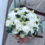 MF2034 - Круглый свадебный букет с белыми пионами картинка №3 - moscowflorist.ru MF2034 - Круглый свадебный букет с белыми пионами фото №3 - moscowflorist.ru