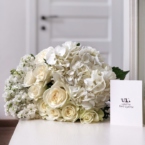 MF1156 - Букет с белой гортензией и розами картинка №4 - moscowflorist.ru MF1156 - Букет с белой гортензией и розами фото №4 - moscowflorist.ru