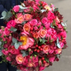MF1167 - Ярко-розовый букет с пионами и розами картинка №2 - moscowflorist.ru MF1167 - Ярко-розовый букет с пионами и розами фото №2 - moscowflorist.ru