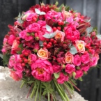 MF1167 - Ярко-розовый букет с пионами и розами картинка №3 - moscowflorist.ru MF1167 - Ярко-розовый букет с пионами и розами фото №3 - moscowflorist.ru
