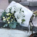MF1187 - Бело-зеленый букет без роз фото №2 - moscowflorist.ru
