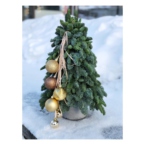 MF3046 - Елка из веток Нобилиса (h50 см) с элегантным каскадом из шаров фото №4 - moscowflorist.ru