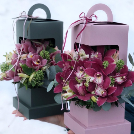 k5749 - Фирменный фонарик с орхидеями в асс. (от 5 шт.) - фото moscowflorist.ru