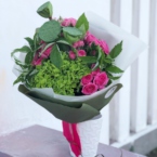 MF1322 - Яркий букет с пионовидными розами и гортензией картинка №2 - moscowflorist.ru MF1322 - Яркий букет с пионовидными розами и гортензией фото №2 - moscowflorist.ru