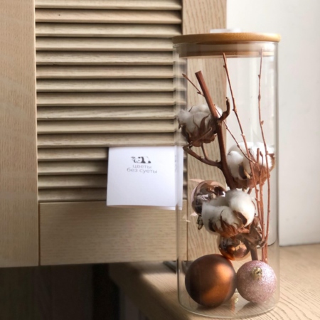 MF5864 - Огонёк - Стеклянный тубус с хлопком и декором (с подсветкой) - фото moscowflorist.ru