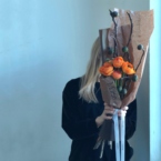 MF1405 - Интерьерный сезонный букет с ранункулюсами коллекции Morse фото №3 - moscowflorist.ru