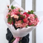 MF1336 - Букет из роз и гортензий картинка №1 - moscowflorist.ru MF1336 - Букет из роз и гортензий фото №1 - moscowflorist.ru