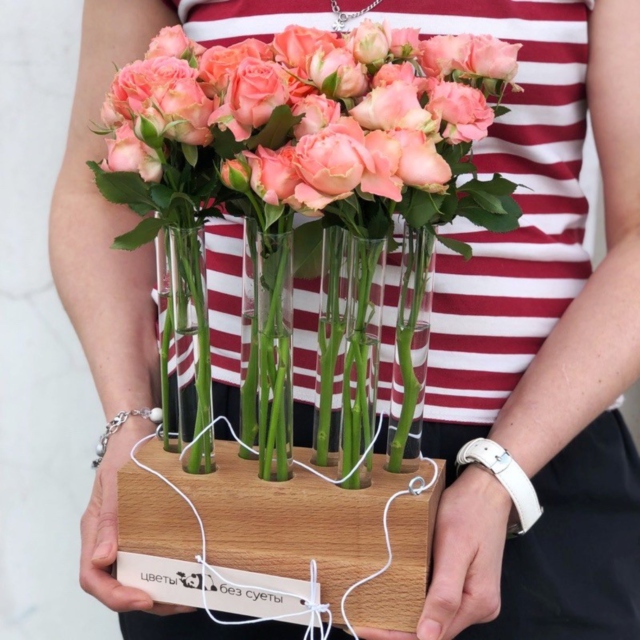 MF5145 - Набор Алхимия с кустовой пионовидной розой фото - moscowflorist.ru