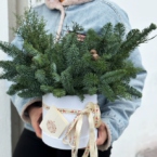 MF0591 - Шляпная коробка с хвойниками Nature фото №5 - moscowflorist.ru