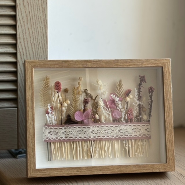 MF3059 - Коллаж панно из сухоцветов пудрово-розовый фото - moscowflorist.ru