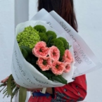 MF1195 - Персиково-зеленый букет с пионовидными розами фото №4 - moscowflorist.ru